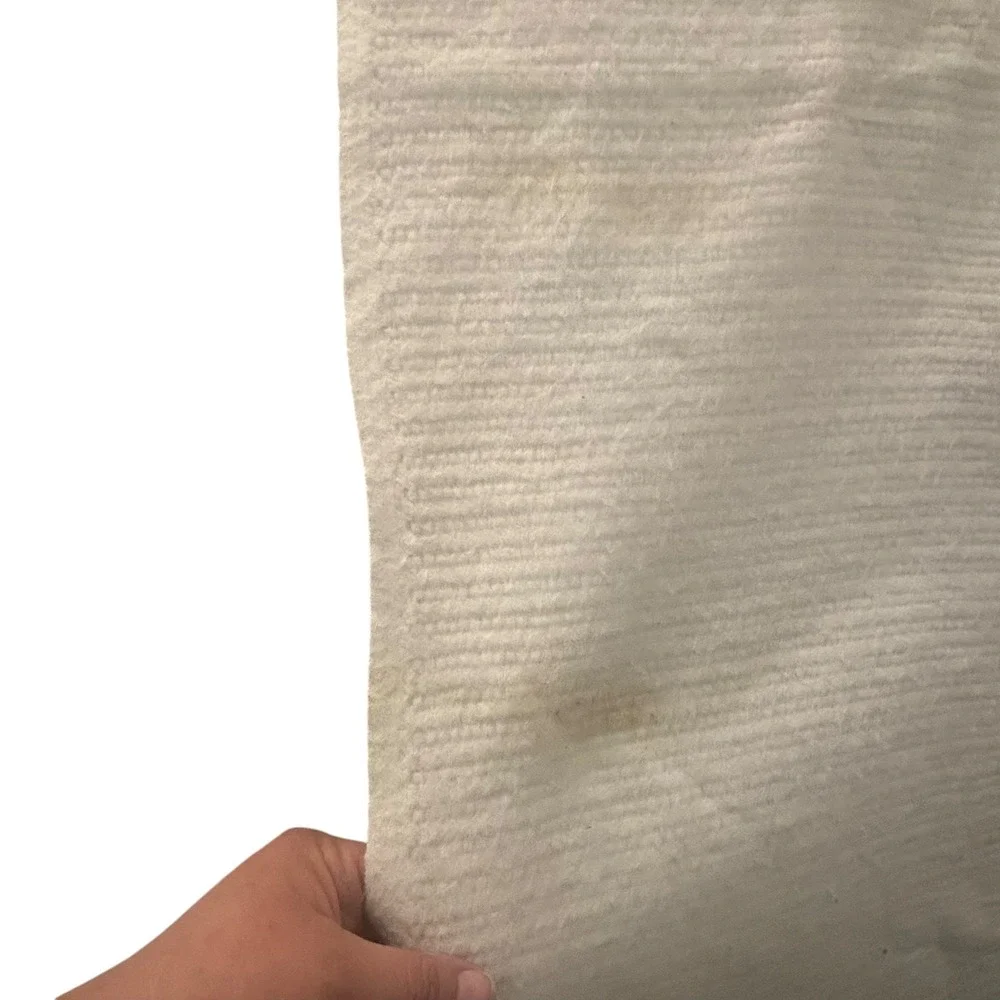 Vintage Cream Textured Acrylic Blanket Satin Trim Made in USA‎ 45x58 Throw